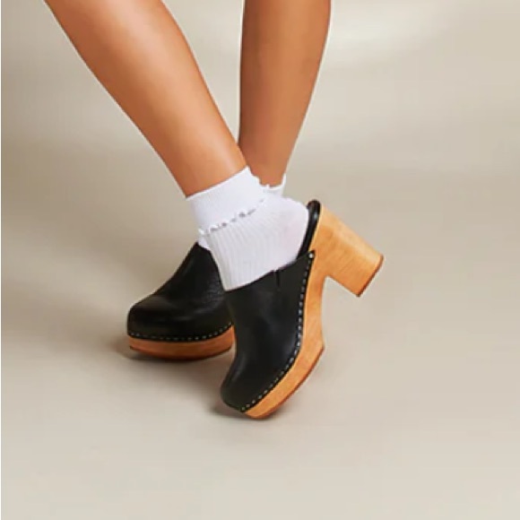 NWOT Charlotte stone Marlo clogs - Picture 3 of 10